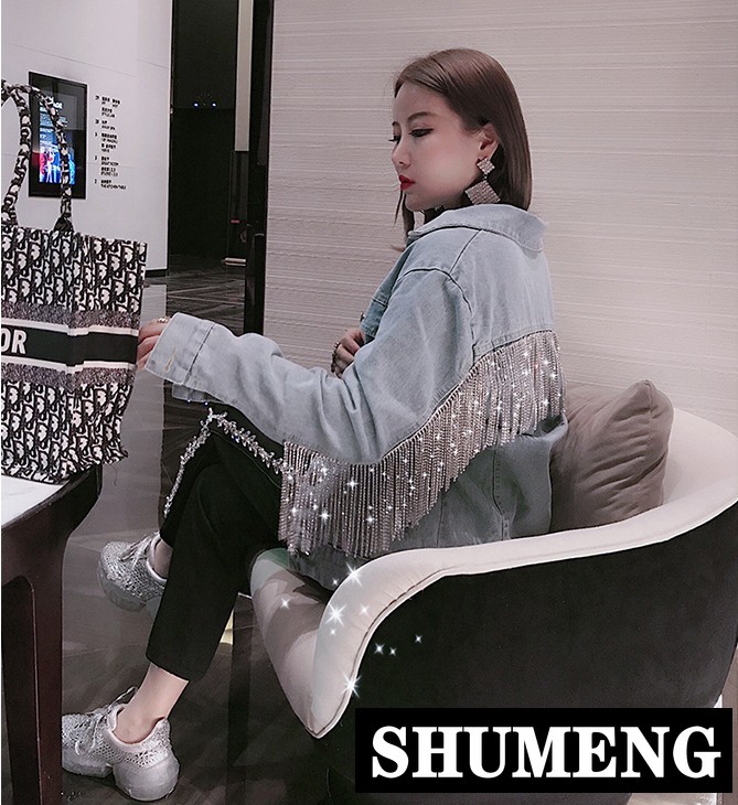 New Heavy Diamond Tassels Drilling Jeans Jacket Women' Spring and Autumn Light Blue Denim Coat Casual Outwear, Sky blue
New Heavy Diamond Tassels Drilling Jeans Jacket Women' Spring and Autumn Light Blue Denim Coat Casual Outwear, Sky blue