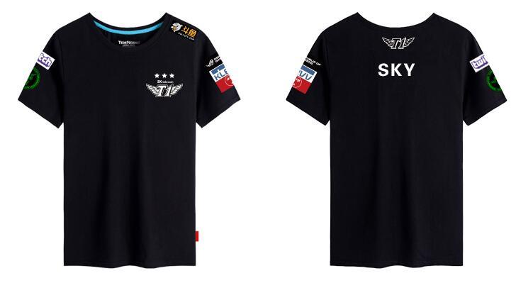 2018 BLANK faker bang SKT T1 T-shirt LCK Team Jersey SKTT1 T-shirt Men Faker Peanut Bang Wolf SKT1 Shirt Game Tees Shirt
2018 BLANK faker bang SKT T1 T-shirt LCK Team Jersey SKTT1 T-shirt Men Faker Peanut Bang Wolf SKT1 Shirt Game Tees Shirt