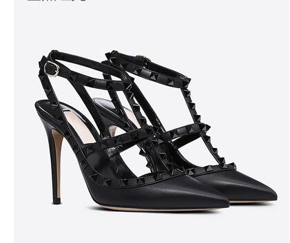 2022 women high heels sandals wedding shoes Patent Leather rivets Sandals Women Studded Strappy Dress Shoes v high heel Shoes +box, Black
2022 women high heels sandals wedding shoes Patent Leather rivets Sandals Women Studded Strappy Dress Shoes v high heel Shoes +box, Black