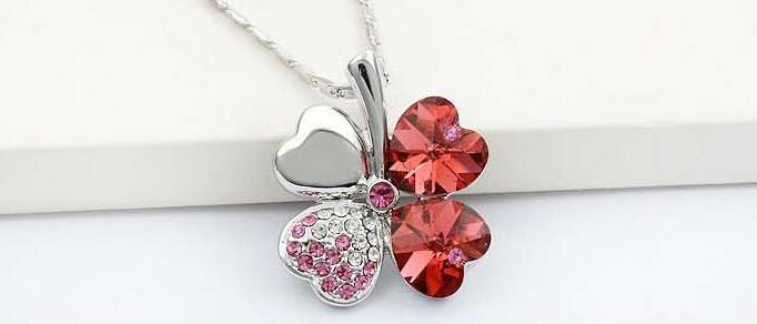 2020 925 Silver Necklace Jewelry Real Austria Crystal Sweet Style Four Leaf Clover Pendant Necklace Jewelry For Women Wedding Gift 5 Colors