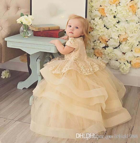 Baby Pink Flower Girls Dresses For Weddings Short Sleeves Lace Appliques Ruffles Organza Girls Pageant Dress First Communion Dress