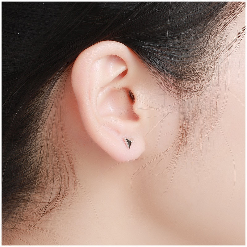 New Fashion 925 Sterling Silver Stud Earring Triangle Piercing Earring Jewelry bijoux en argent 925 Women Mini Ear Stud Jewelry