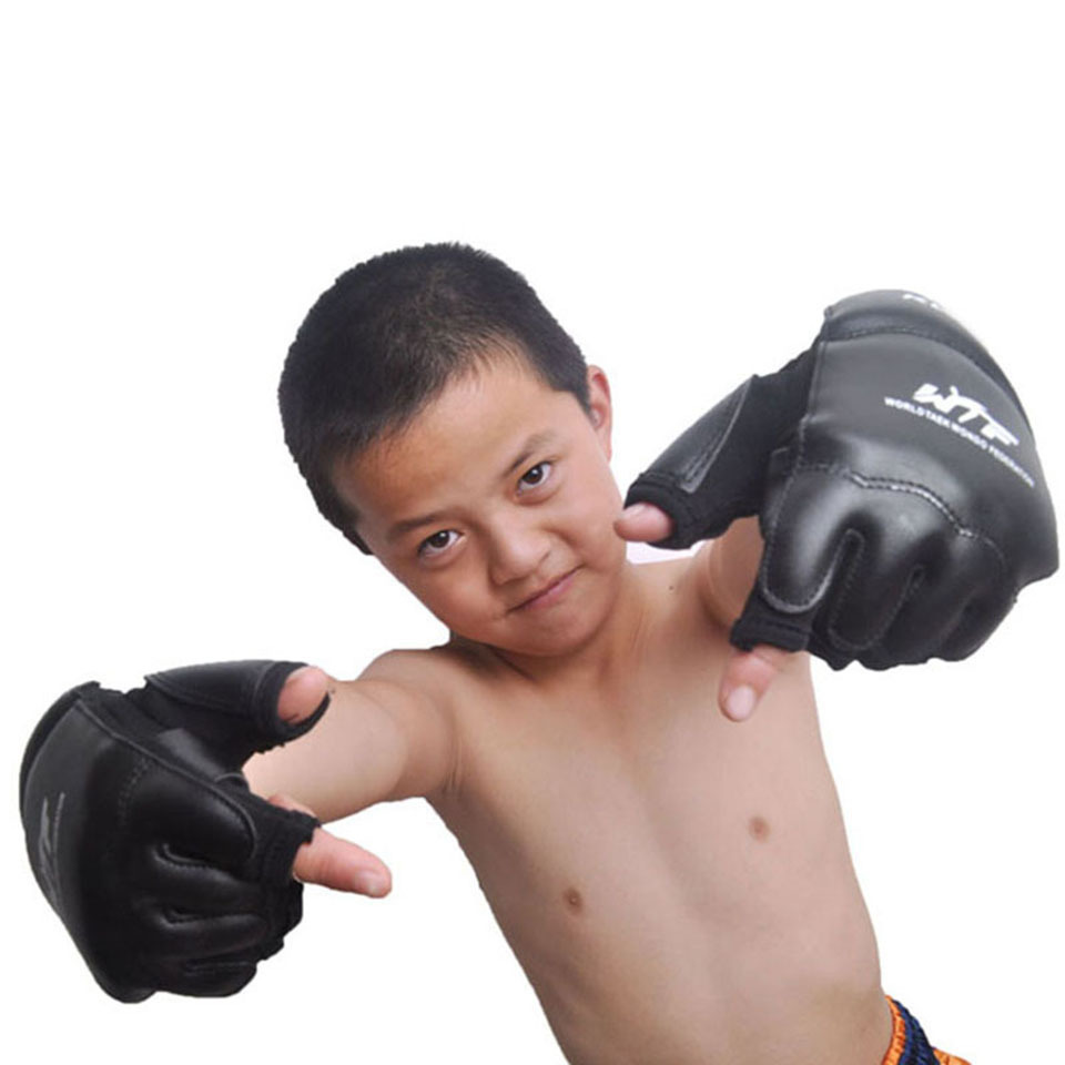Kids Half Finger Boxing Gloves Mitts Sanda Karate Sandbag Taekwondo Protector Age 3-12