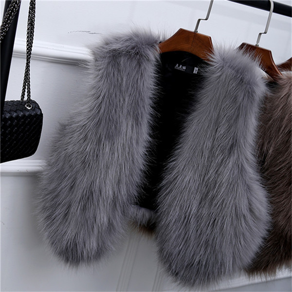 New Winter Women' Faux Fur Vest Long Furry Shaggy Woman Fake Fur Vest Fashion Plus Size Vests High Quality, White
New Winter Women' Faux Fur Vest Long Furry Shaggy Woman Fake Fur Vest Fashion Plus Size Vests High Quality, White