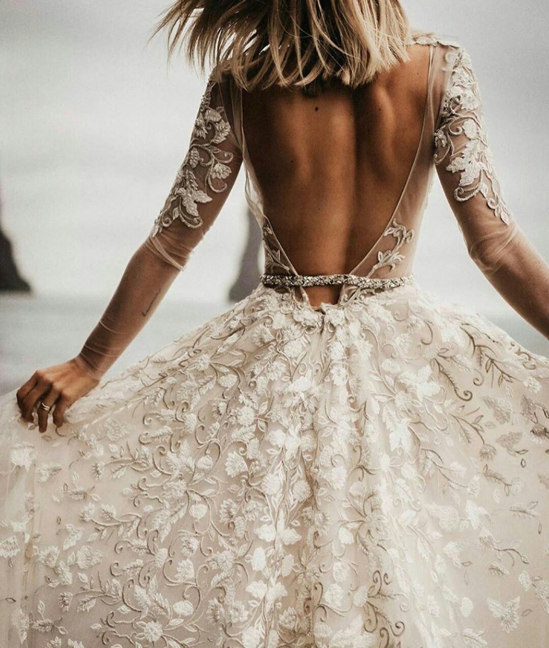 Long Sleeves Beach Dresses Backless Lace Applique Country Boho vestido de novia Tulle Wedding Gowns Customise
