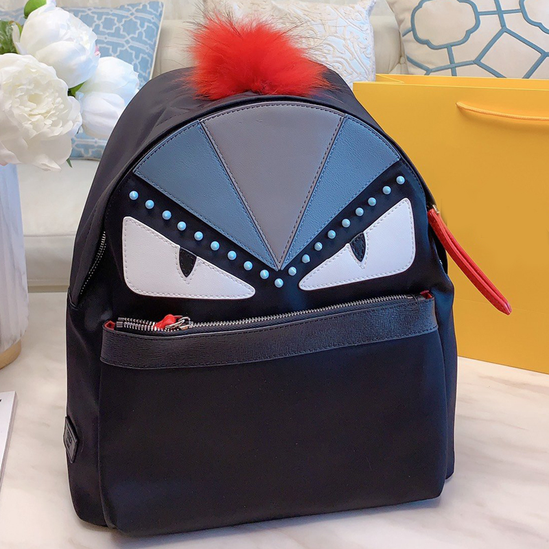 Backpacks Shoulder Bags Fashion Little Monster High Quality Plain Cartoon High-Capacity Waterproof Cloth School Bags Free Shipping
Backpacks Shoulder Bags Fashion Little Monster High Quality Plain Cartoon High-Capacity Waterproof Cloth School Bags Free Shipping