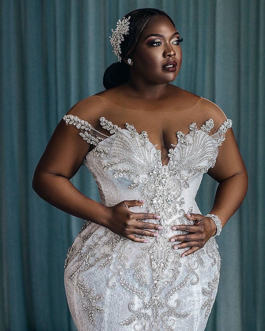 Plus Size 2020 Arabic Mermaid Wedding Dresses Beaded Lace Appliqued Chapel Train Bridal Gowns Robe De Mariée