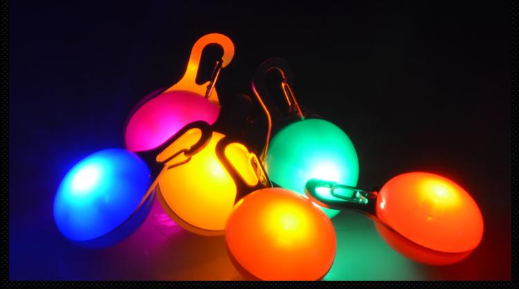 Light up Dog Collar LED lighting lamp LED Light emitting pet Puppy pet accessories pendant flashing Keychain flash Dog Tag Epacket Free
Light up Dog Collar LED lighting lamp LED Light emitting pet Puppy pet accessories pendant flashing Keychain flash Dog Tag Epacket Free