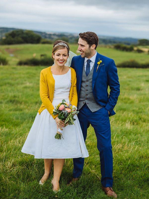 ANNIEBRITNEY Navy 3 Piece Slim Fit Men Fashion Suit Cutsom Groom Wedding Tuxedo Prom Wedding Tailor Made Men Suit With Pants
ANNIEBRITNEY Navy 3 Piece Slim Fit Men Fashion Suit Cutsom Groom Wedding Tuxedo Prom Wedding Tailor Made Men Suit With Pants