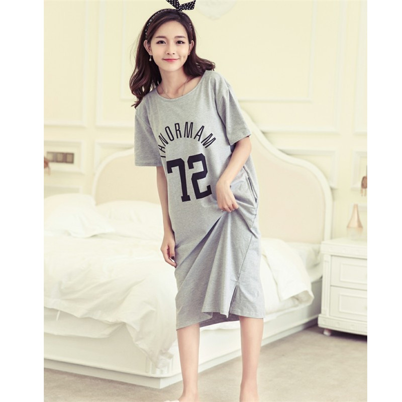 2020 Spring and summer women's short sleeve nightdress letter loose large dress, As pic
2020 Spring and summer women's short sleeve nightdress letter loose large dress, As pic