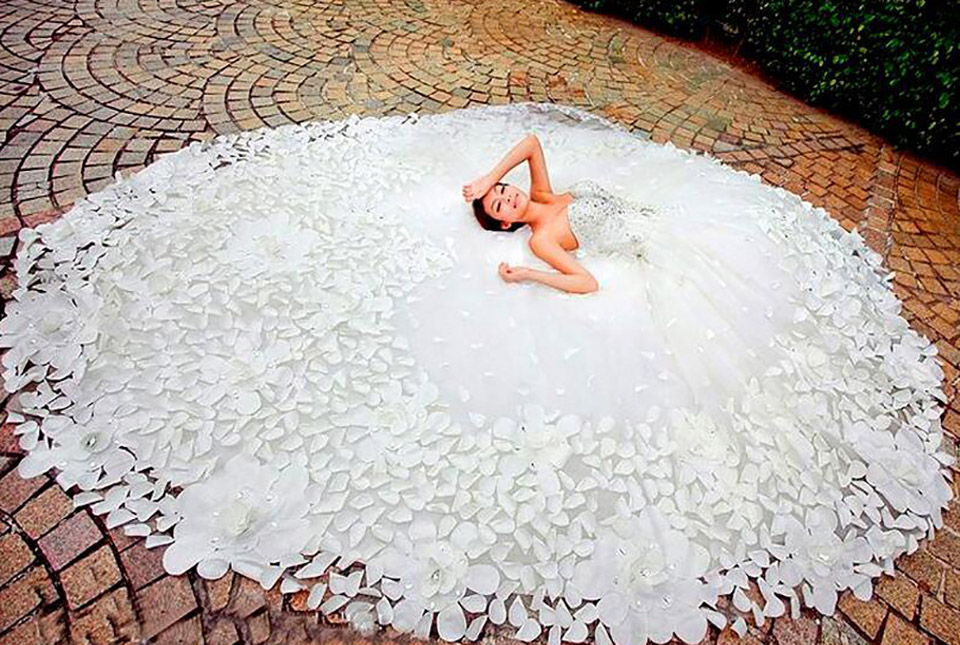 Sweetheart Beaded Bg Rhies Applique wer A-e Cathedral Train Pretty Bridal Gowns Vintage Wedding Dresses Dress Wed