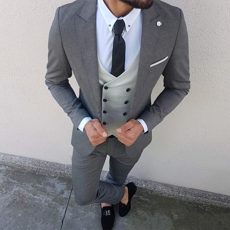 New Wedding Tuxedos 2019 Three Piece Men Suits for Groomsmen Peaked Lapel Blazer Gray Jacket Pants Vest Tailor Made Male Suit, Navy
New Wedding Tuxedos 2019 Three Piece Men Suits for Groomsmen Peaked Lapel Blazer Gray Jacket Pants Vest Tailor Made Male Suit, Navy