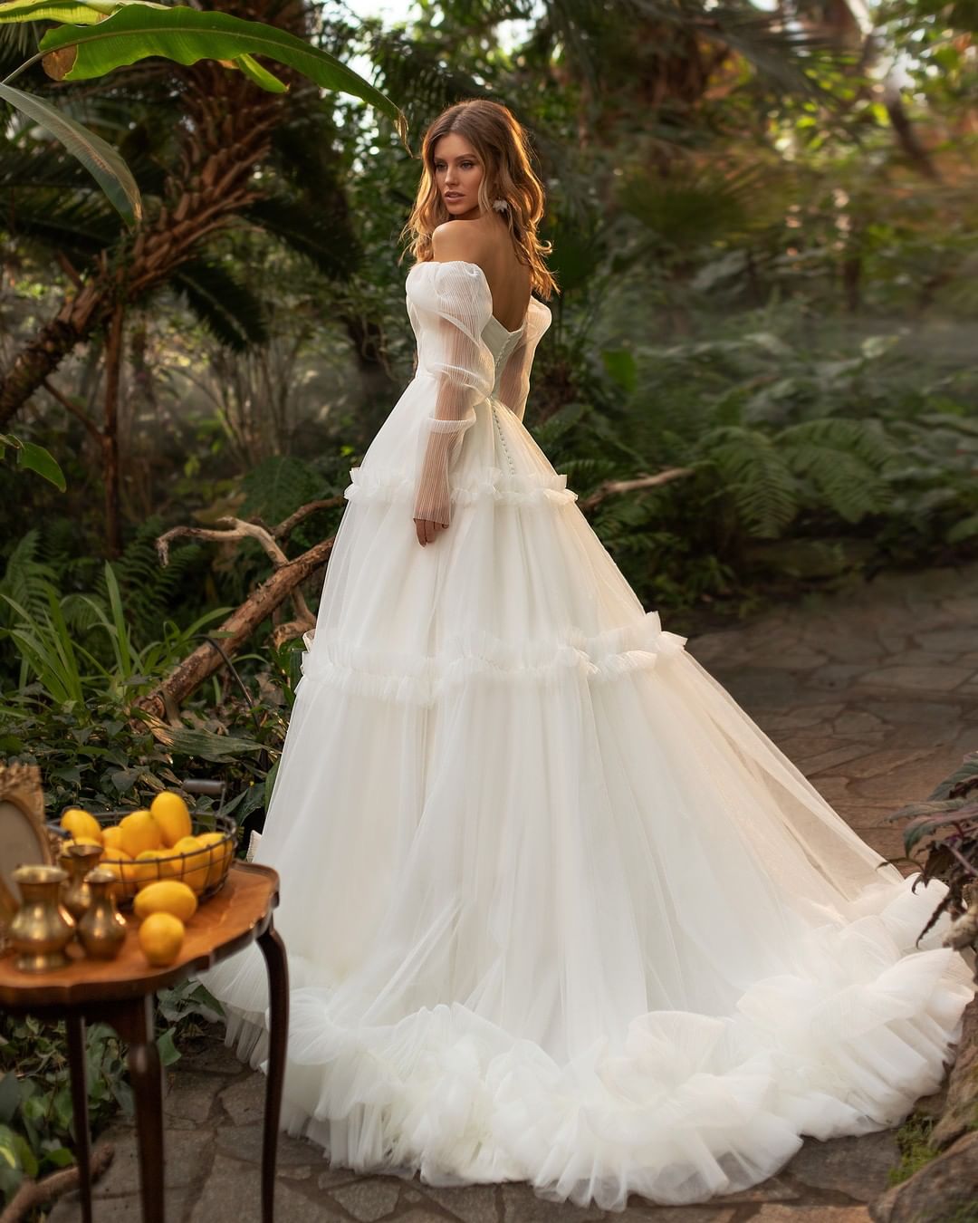 Line Amazing A Long Sleeves Wedding Dresses Off The Shoulder Ruffled Bridal Gowns Sweep Train Tulle Pleated Robe De Marie