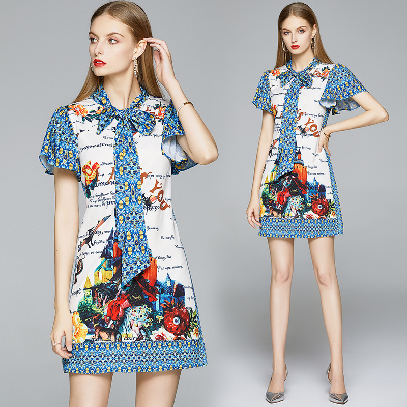 2022 Summer Floral Mini Dresses Scarf Bow Tie Neck Luxury Designer Runway Ladies Casual Office Dress Short Sleeve Fashion Letters Printed Womens Party Clothing, Pink
2022 Summer Floral Mini Dresses Scarf Bow Tie Neck Luxury Designer Runway Ladies Casual Office Dress Short Sleeve Fashion Letters Printed Womens Party Clothing, Pink