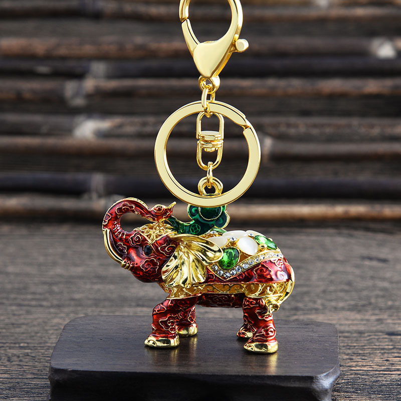 Elephant Rhinestone Keychain Fashion Creative Elephant Shape Car Key Chain Personalize Metal Key Ring Elephant Pendant Small Gift VT0830
Elephant Rhinestone Keychain Fashion Creative Elephant Shape Car Key Chain Personalize Metal Key Ring Elephant Pendant Small Gift VT0830