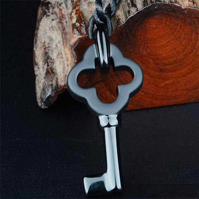 Lockets 2021 Natural Obsidian Pendant Retro Key Sweater Chain Men And Women Jewelry Wholesale
Lockets 2021 Natural Obsidian Pendant Retro Key Sweater Chain Men And Women Jewelry Wholesale