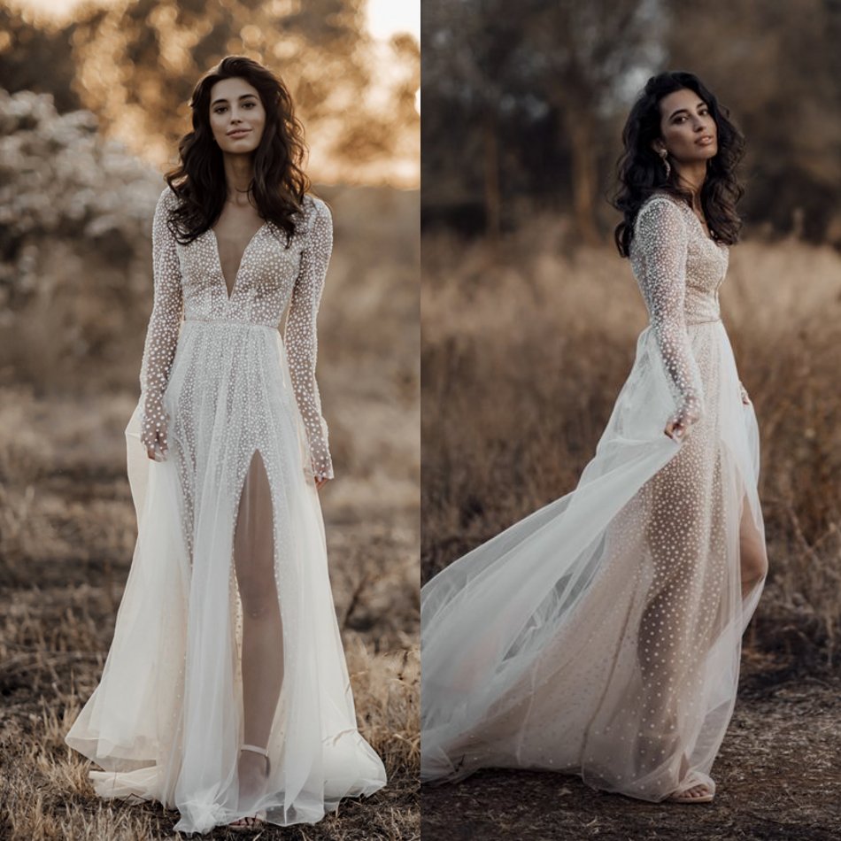 Newest 2020 Long Sleeve Split Wedding Dresses A Line V Neck Wedding Gowns Lace Tulle Sequins Formal Dress Layered Bohemian Bridal Dress, Red
Newest 2020 Long Sleeve Split Wedding Dresses A Line V Neck Wedding Gowns Lace Tulle Sequins Formal Dress Layered Bohemian Bridal Dress, Red