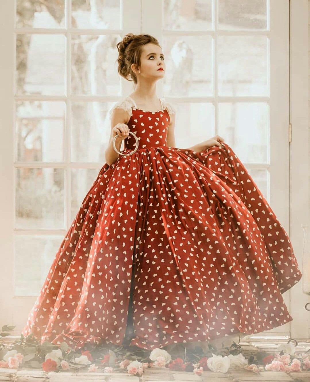 2020 Gorgeous Red Flower Girl Dresses for Wedding Heart Satin Print Girls Pageant Dress Custom Made Kids Birthday Gowns