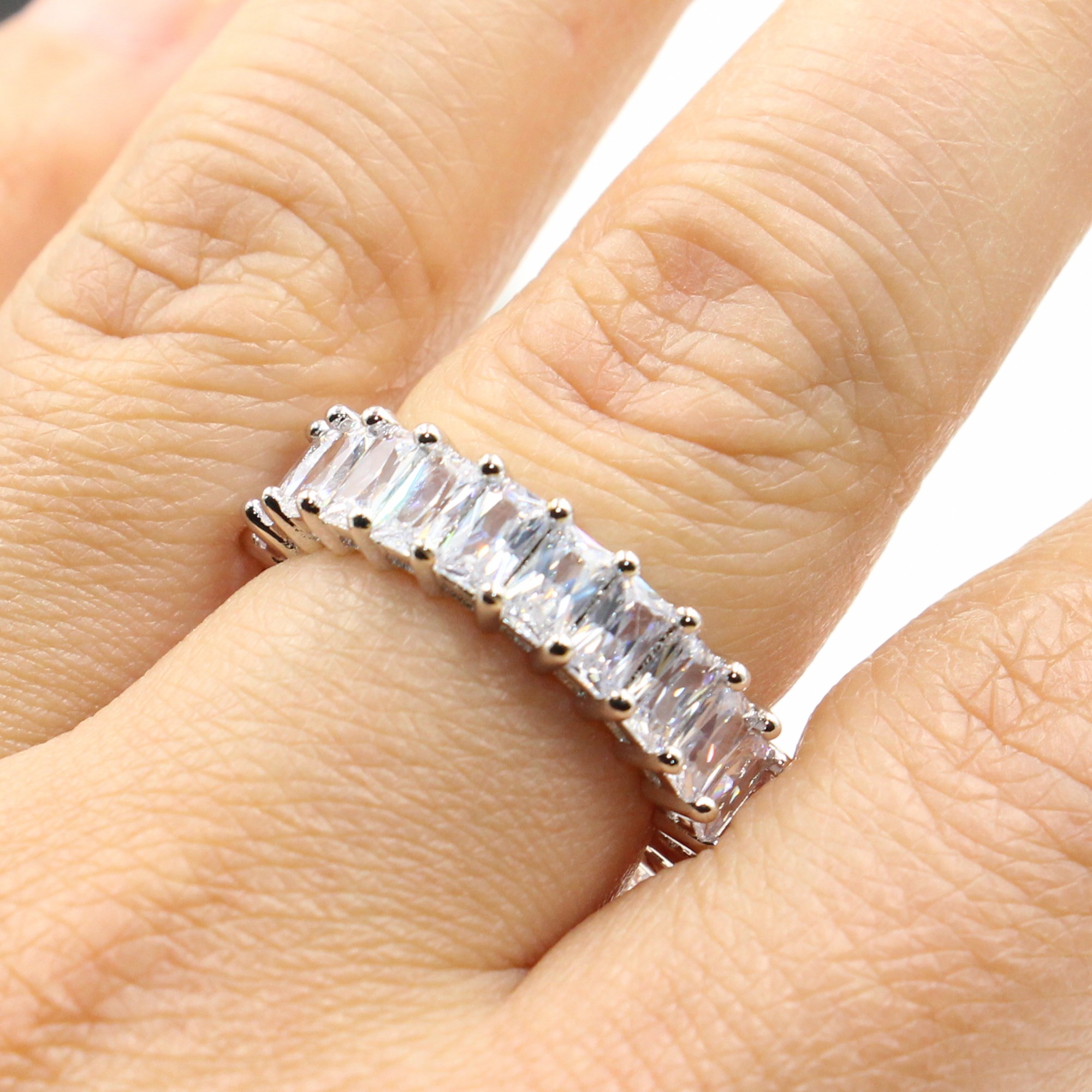 US Size 5-10 Top Selling Vintage Fashion Jewelry 925 Sterling Silver Emerald Cut White Topaz CZ Diamond Gemstones Women Wedding Band Ring