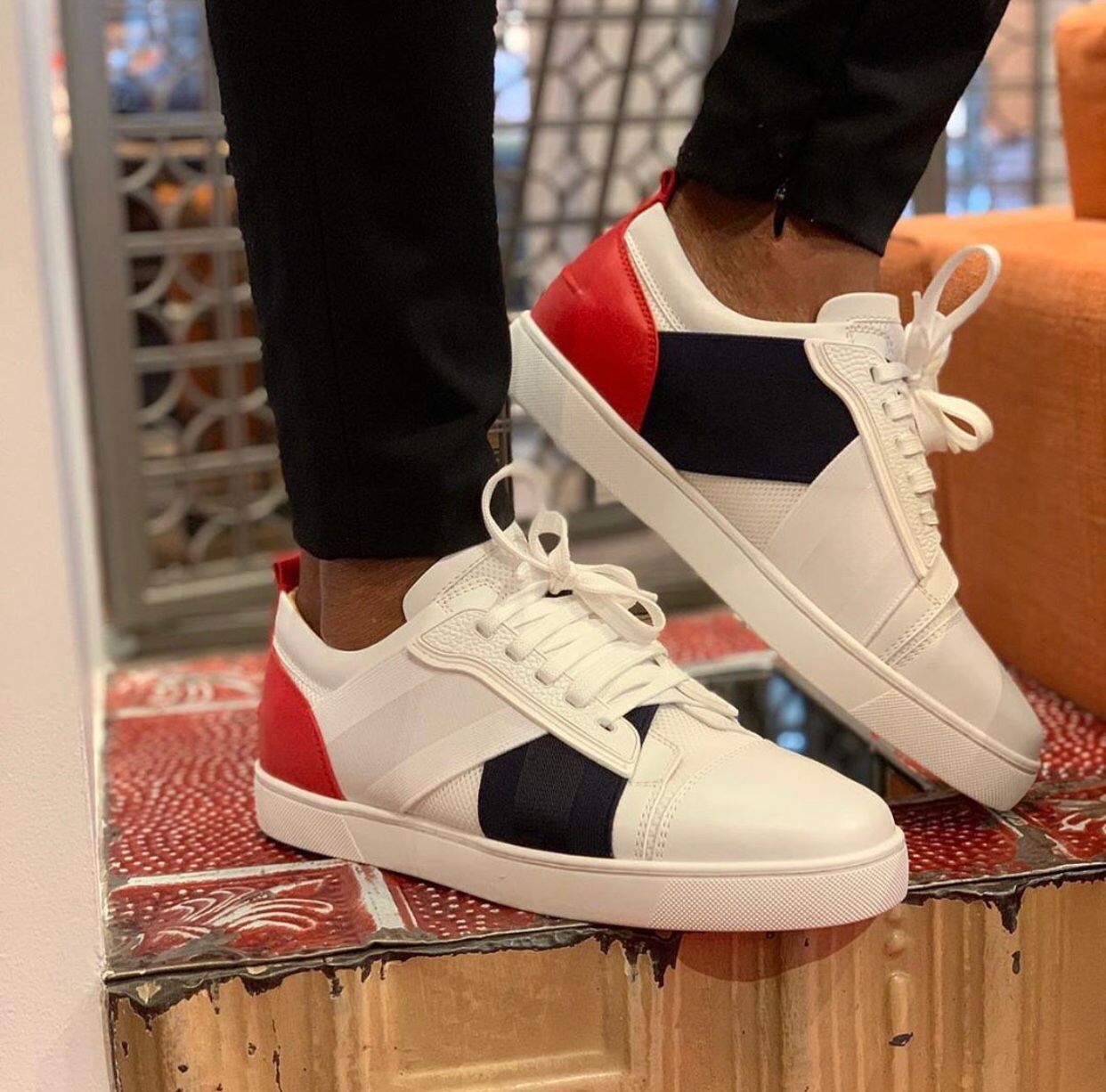 Summer Luxurious Elastikid Spikes Donna Red Bottom Sneakers Flat For Men,Women Casual Popular Best Gift Red Sole Skateboard Walking
Summer Luxurious Elastikid Spikes Donna Red Bottom Sneakers Flat For Men,Women Casual Popular Best Gift Red Sole Skateboard Walking