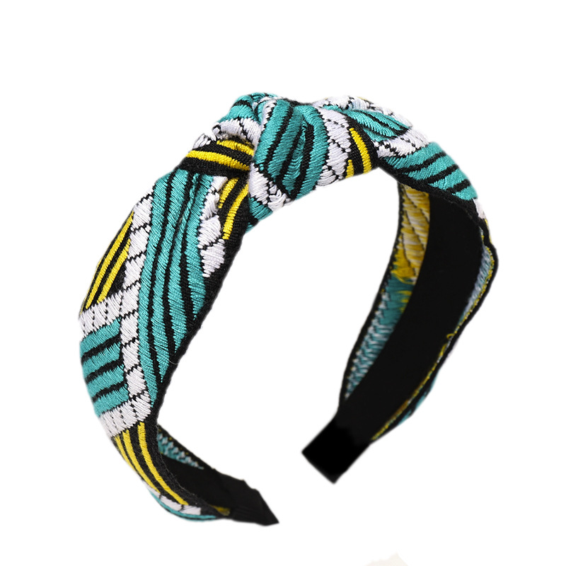 Sweet Wide Side Headband For Women Simple Knotted Female Women Hairband Fashion Headwear Girls Hair Accessories C482 
Sweet Wide Side Headband For Women Simple Knotted Female Women Hairband Fashion Headwear Girls Hair Accessories C482