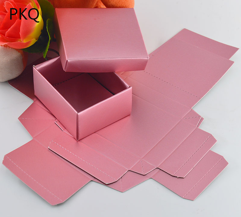 20PCS/LOT Rose Gold Color Gift Cardboard Box with lid, Small Wedding Candy/Chocolates Packing Boxes Jewel Box
20PCS/LOT Rose Gold Color Gift Cardboard Box with lid, Small Wedding Candy/Chocolates Packing Boxes Jewel Box