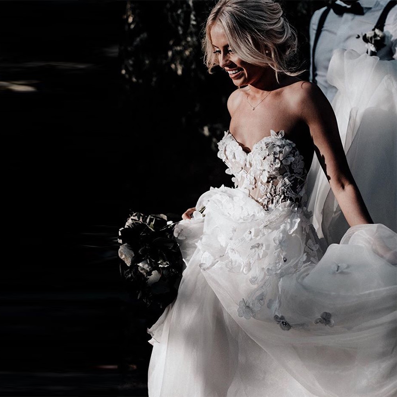 2020 Beach Wedding Dresses Lace 3D Floral Flowers Tulle A-line Sweetheart Boho Bridal Gowns Sweep Train Plus Size Bohemian Wedding Dress