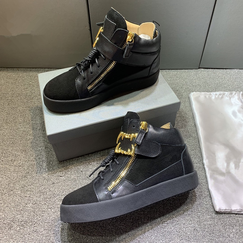 Alexander 2021 Men Women Casual Shoes Studded Spikes Fashion Platform Insider Sneakers Black Red White Silver Leather High Boots Size35-46, Choose the color
Alexander 2021 Men Women Casual Shoes Studded Spikes Fashion Platform Insider Sneakers Black Red White Silver Leather High Boots Size35-46, Choose the color