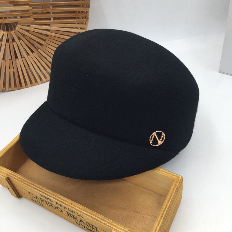 Spring and summer golden visors metal logo eaves standard equestrian cap cloth hat joker knight female hat for women and lady, Black
Spring and summer golden visors metal logo eaves standard equestrian cap cloth hat joker knight female hat for women and lady, Black