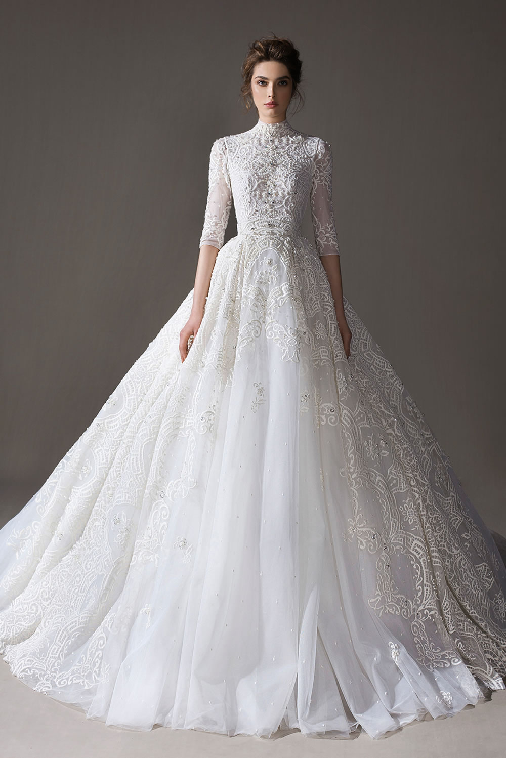 2020 Bohemian Bridal Dresses High Neck Appliqued Beaded Half Sleeves Wedding Dress Open Back Ruffle Sweep Train Custom Made Robes De Mariée