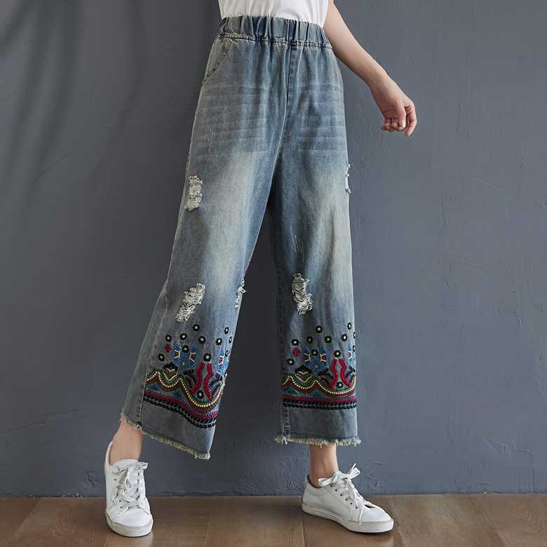 National Retro Embroidery Denim Trousers Mujer Streetwear Bleached Scratched Ripped Wide Leg Pants Loose Fashion Jeans Women New, Sky blue
National Retro Embroidery Denim Trousers Mujer Streetwear Bleached Scratched Ripped Wide Leg Pants Loose Fashion Jeans Women New, Sky blue