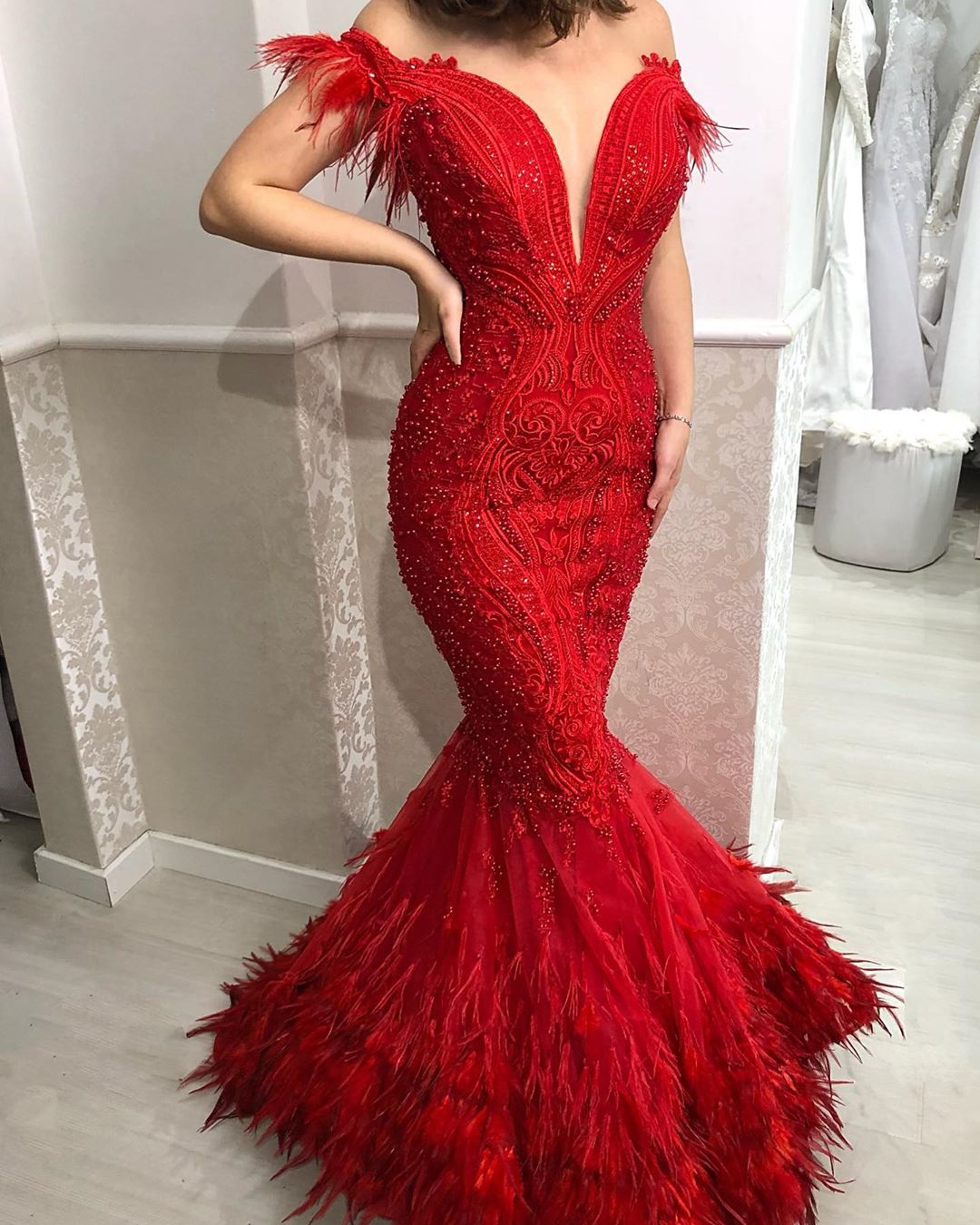 Aso Ebi 2020 Arabic Luxurious Red Sexy Evening Dresses Mermaid Lace Beaded Prom Dresses Sheer Neck Formal Party Second Reception Gowns ZJ211
