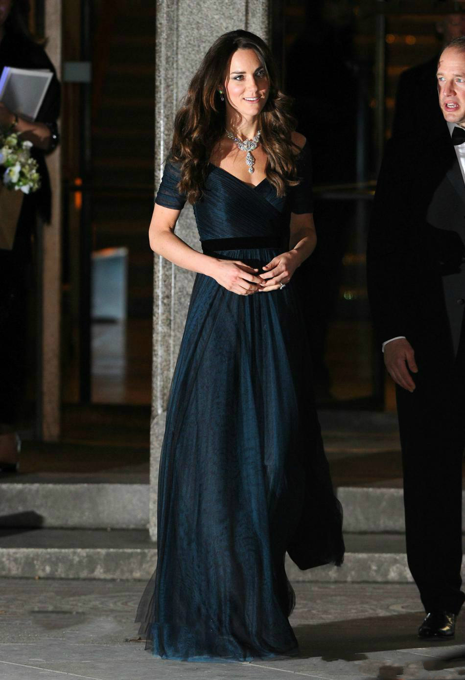 zuhair murad Dress Jenny Packham Kate Middleton Navy Blue Chiffon Evening Formal Dresses Short Sleeves Red Carpet Celebrity Prom Party Gowns