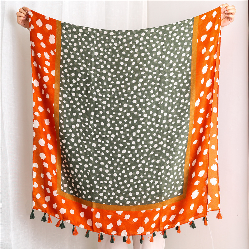 Fashion lady scarf leopard scarf autumn soft wrap cotton linen woman scarf long paragraph shawl Muslim headscarf wave