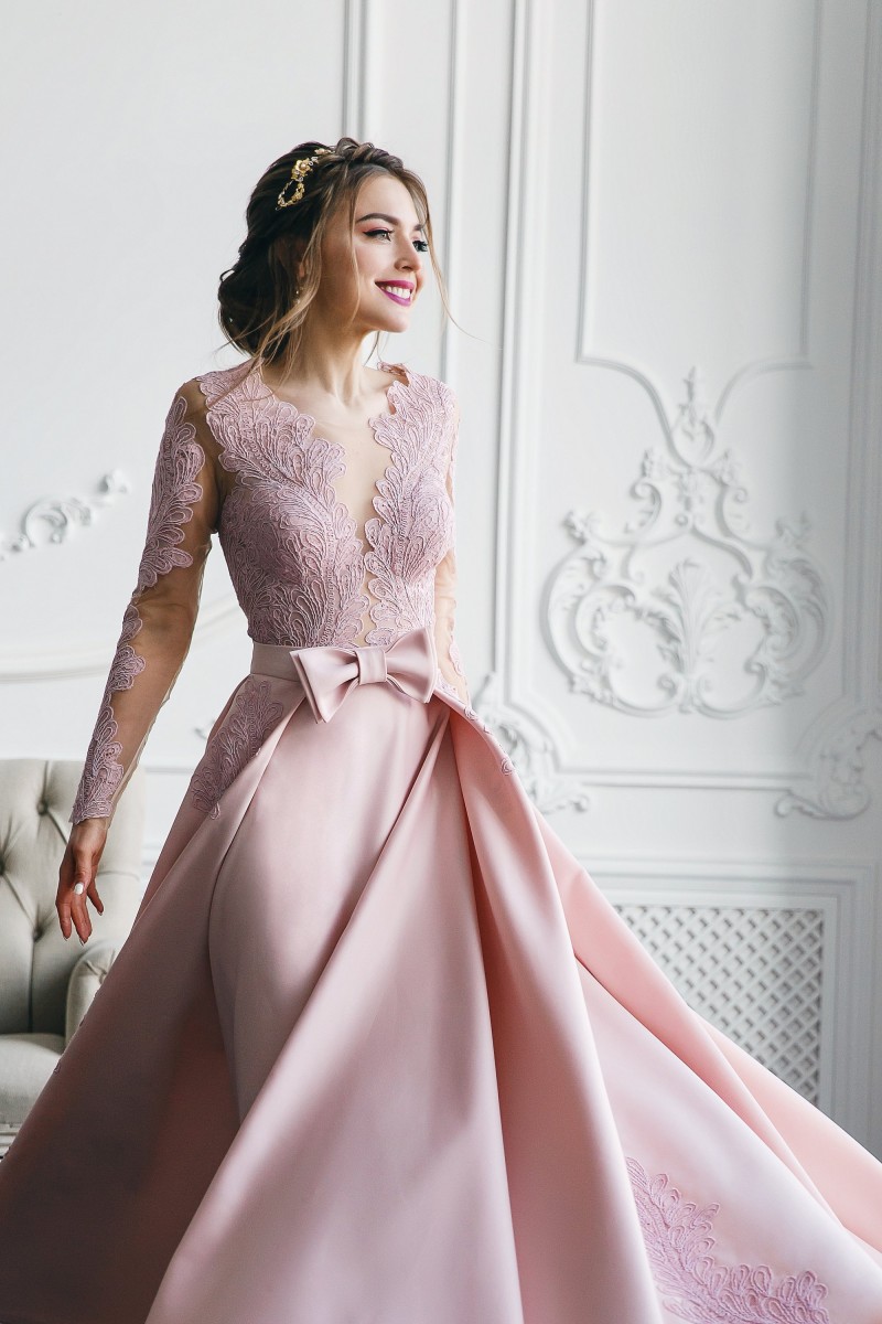 Modest Wedding Dresses With Detachable Train Bow Sash Bridal Gowns Lace Long Sleeve Beach Wedding Dress robe de mariée