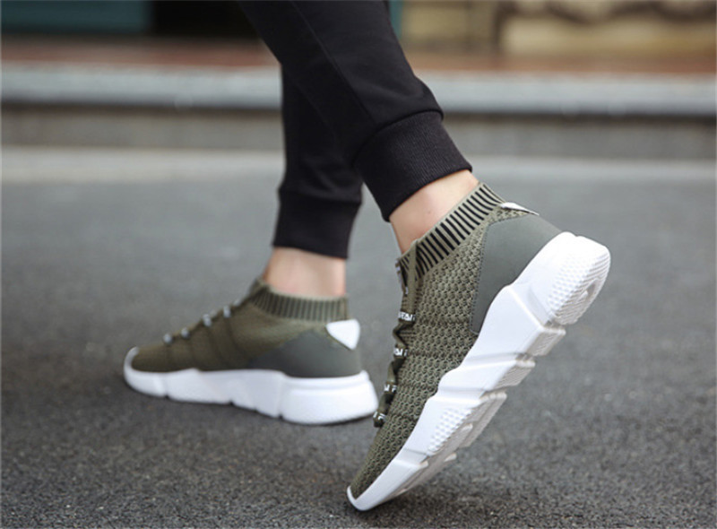 with box fly wild youth breathable chaussures fashion designer shoes trainers white black sneakers men running shoes
with box fly wild youth breathable chaussures fashion designer shoes trainers white black sneakers men running shoes