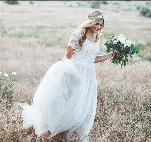 2019 Modest Beach Boho lace Wedding Dresses Short Sleeves Plus Size Bridal Gowns ruched tulle Bohemia Wedding Gowns vestido de novia