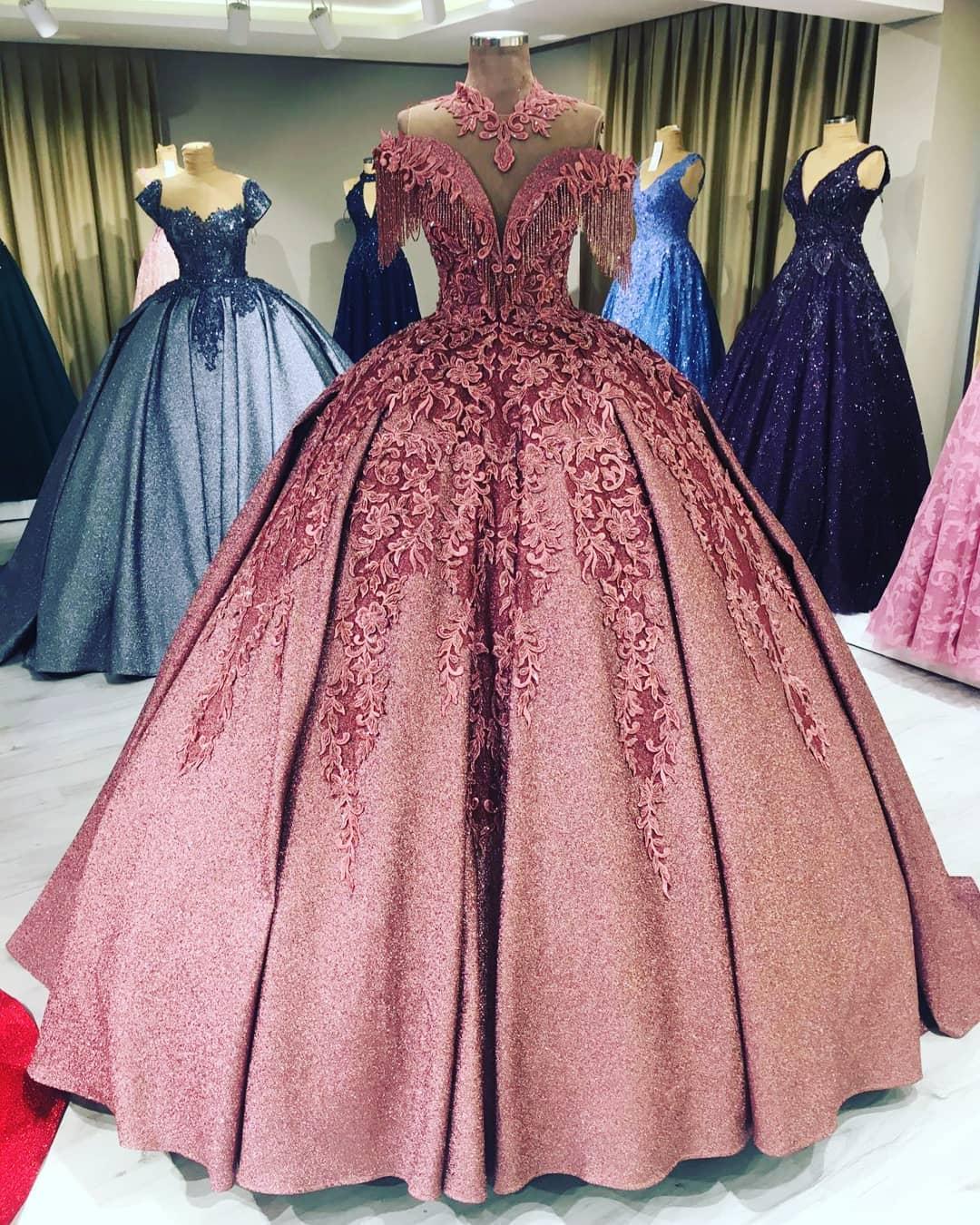 2020 Plus Size Arabic Muslim Lace Beading Evening Dresses Jewel Neck Satin Sequins Tassel Ball Gown Prom Dress Floor Length Party Wear