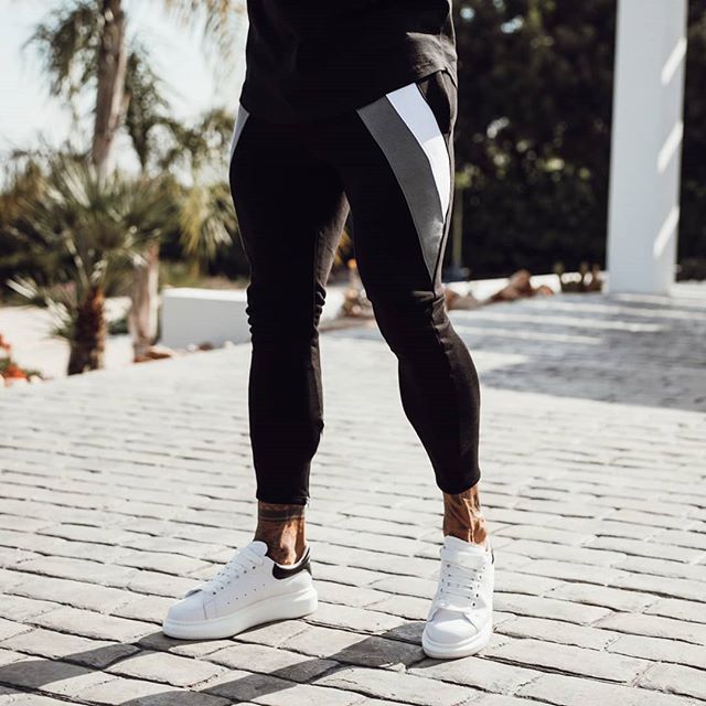 New men's sports pants cotton muscle fitness leisure trousers breathable Slim beam mouth feet pants fashion trend men's clothing, Black
New men's sports pants cotton muscle fitness leisure trousers breathable Slim beam mouth feet pants fashion trend men's clothing, Black