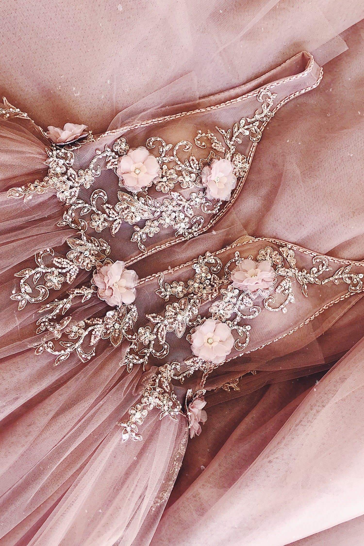 pink evening dresses v neck lace appliqued beaded sleeveless prom gown backless sweep train custom made lumbar formal party gown