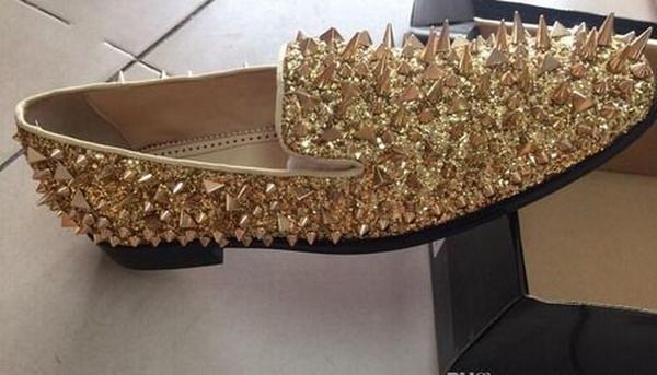 2020 Red Bottom Men Shinny Glitter flats shoes BLACK Sliver Gold spiked mens loafers Loafers Rivets Men Casual Shoes Real Pics Size 35-46
2020 Red Bottom Men Shinny Glitter flats shoes BLACK Sliver Gold spiked mens loafers Loafers Rivets Men Casual Shoes Real Pics Size 35-46