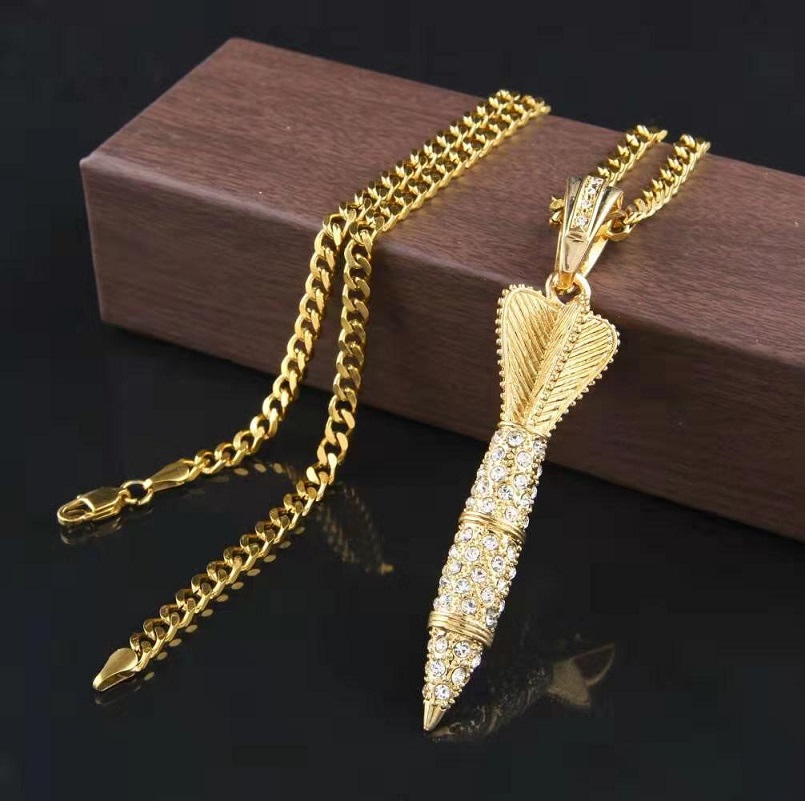 iced out rocket pendant necklaces for men luxury designer mens bling diamond dart pendants hip hop gold cuban link chain necklace jewelry
iced out rocket pendant necklaces for men luxury designer mens bling diamond dart pendants hip hop gold cuban link chain necklace jewelry