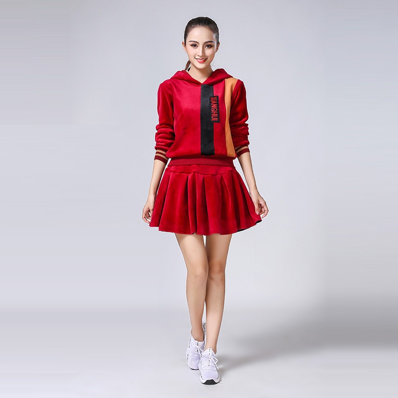 womens winter Cashmere warm skirt sets 2019 new autumn fashion elegant 2 piece set women Hooded Jacket mini velvet Skirts Suit
womens winter Cashmere warm skirt sets 2019 new autumn fashion elegant 2 piece set women Hooded Jacket mini velvet Skirts Suit