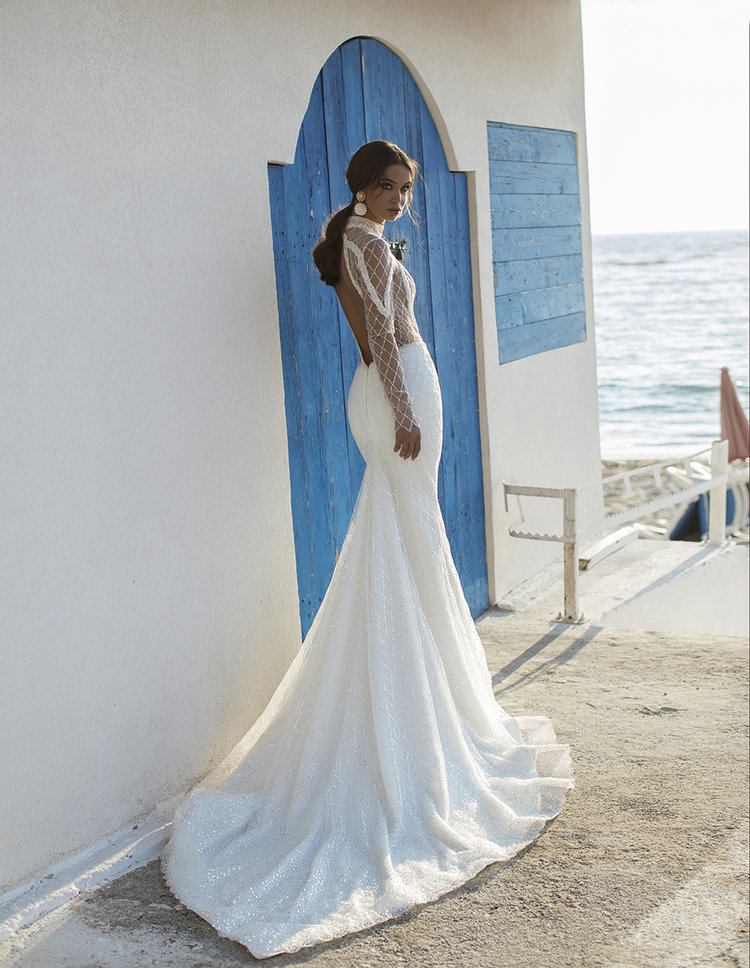 High Neck Mermaid Dresses Glitter Lace Illusion Sweep Train Hollow Back Beach Wedding Dress Plus Size Boho Bridal Gowns Long Sleeve