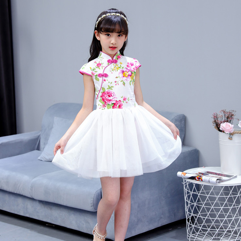 2018 Summer Children Girl Cheongsam Dress Chinese Traditional Qipao Short Sleeve Dress Cotton Girl Skirt Children Cheongsam, Red
2018 Summer Children Girl Cheongsam Dress Chinese Traditional Qipao Short Sleeve Dress Cotton Girl Skirt Children Cheongsam, Red