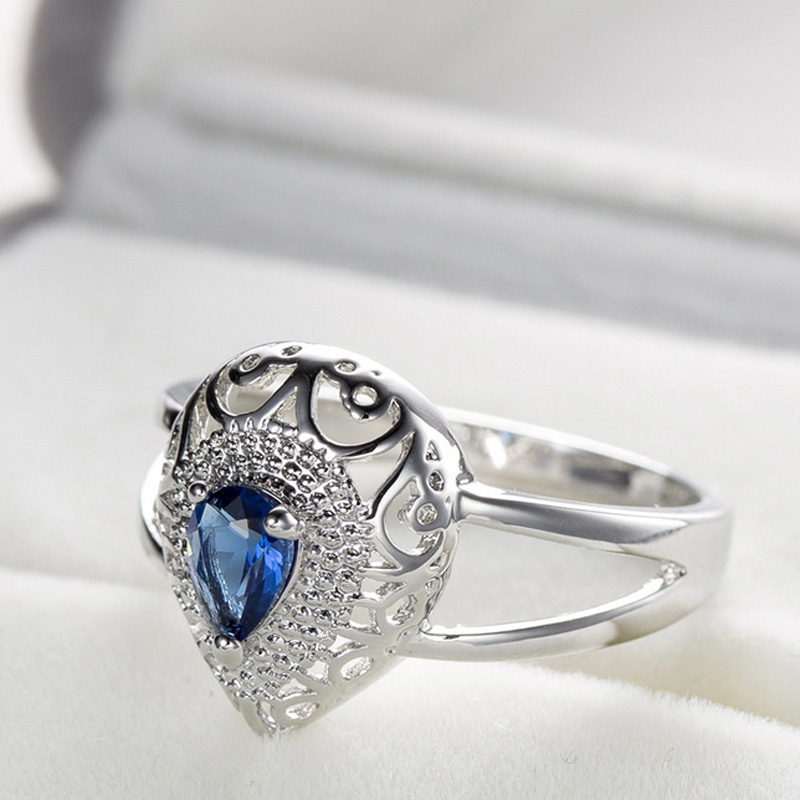 wholesale 2019 New Holiday gift Water Drop Vintage London Blue Topaz Gems Silver Ring For Women Wedding Jewelry Gift