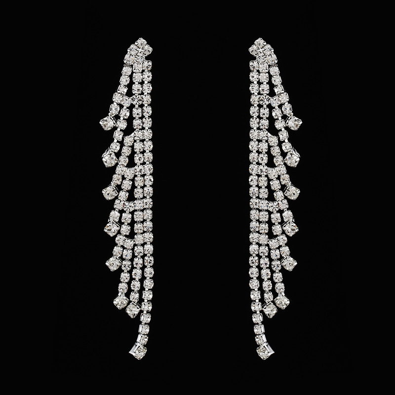 Exaggeration Diamond Earrings Wild Night Shop Atmosphere Long Fund Bride Eardrop Earring Woman
Exaggeration Diamond Earrings Wild Night Shop Atmosphere Long Fund Bride Eardrop Earring Woman