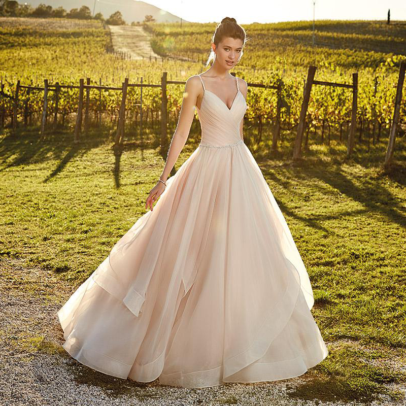 Plus Size Wedding Dresses Spaghetti Straps Tulle Tiered Skirts Beach Wedding Dress Sexy Vestido De Novia Cheap Bridal Gowns