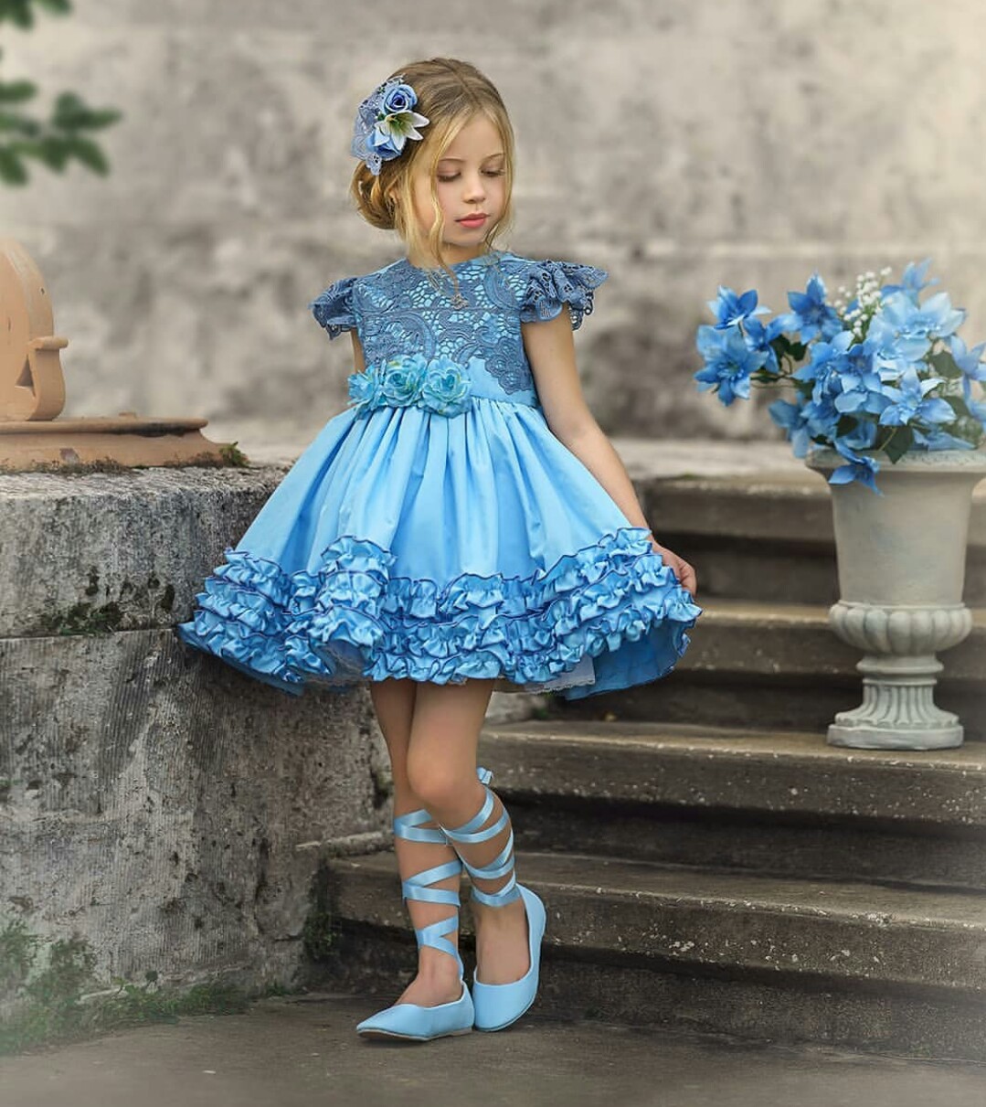 blue pageant gowns jewel sleeveless appliqued lace hand made flower girl flower girl dress tiered custom made hot sell birthday gowns