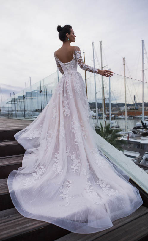 nora naviano beach wedding dresses long sleeve lace appliques sweep train boho bridal gowns plus size robe de marie